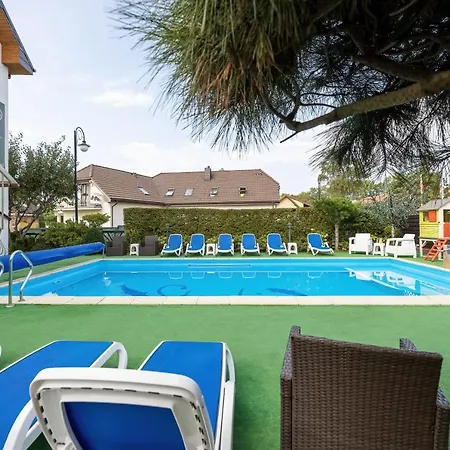 威拉民宿 住宿加早餐酒店 里沃