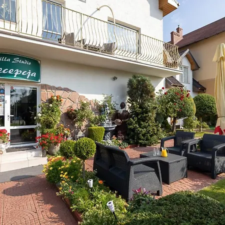 住宿加早餐酒店 威拉民宿