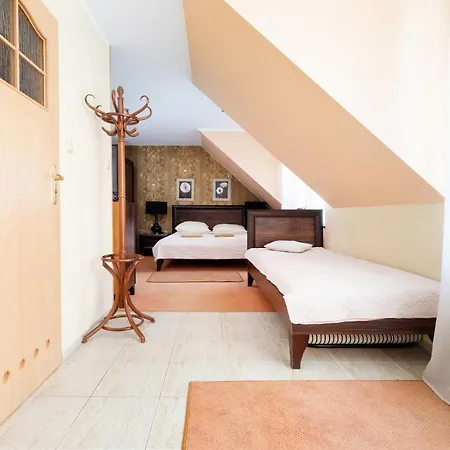 住宿加早餐酒店 威拉民宿